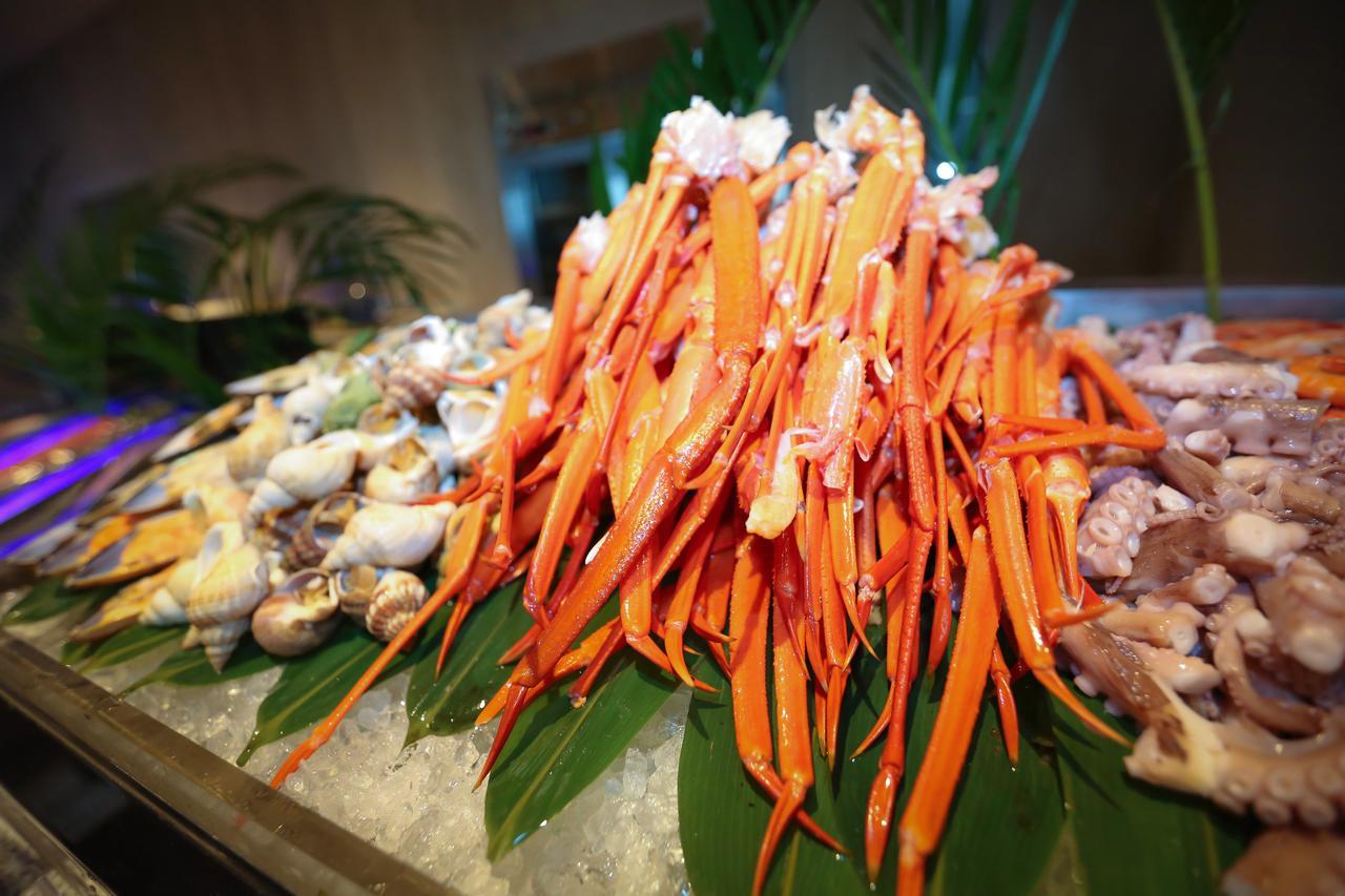 Qingdao Mangrove Tree Resort World - Red Coral Hotel Jiaonan Esterno foto